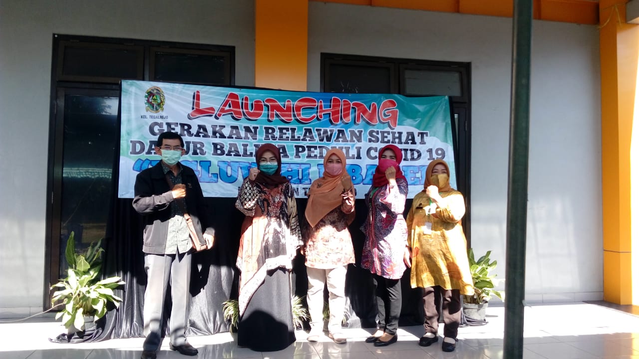 Launching relawan sehat dapur balita se-kelurahan Tegalrejo di GOR Segoro Amarto RW 09 Kampung Demakan, dibuka oleh Ibu Ketua TP PKK Kota Yogyakarta
